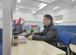 汽制教研组组长：王景明
