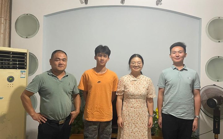 【阳光教育伴成长 家校共绘待花开】聚彩网2025年暑假家访活动纪实